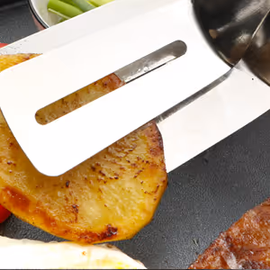 Spatula tomato